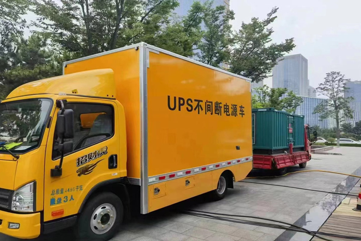 灵川发电机租赁施工现场